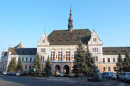 Consiliul Judetean dispune de locuri libere si nu reduce numarul de angajati