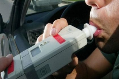 Sofer arestat pentru conducerea sub influenta alcoolului