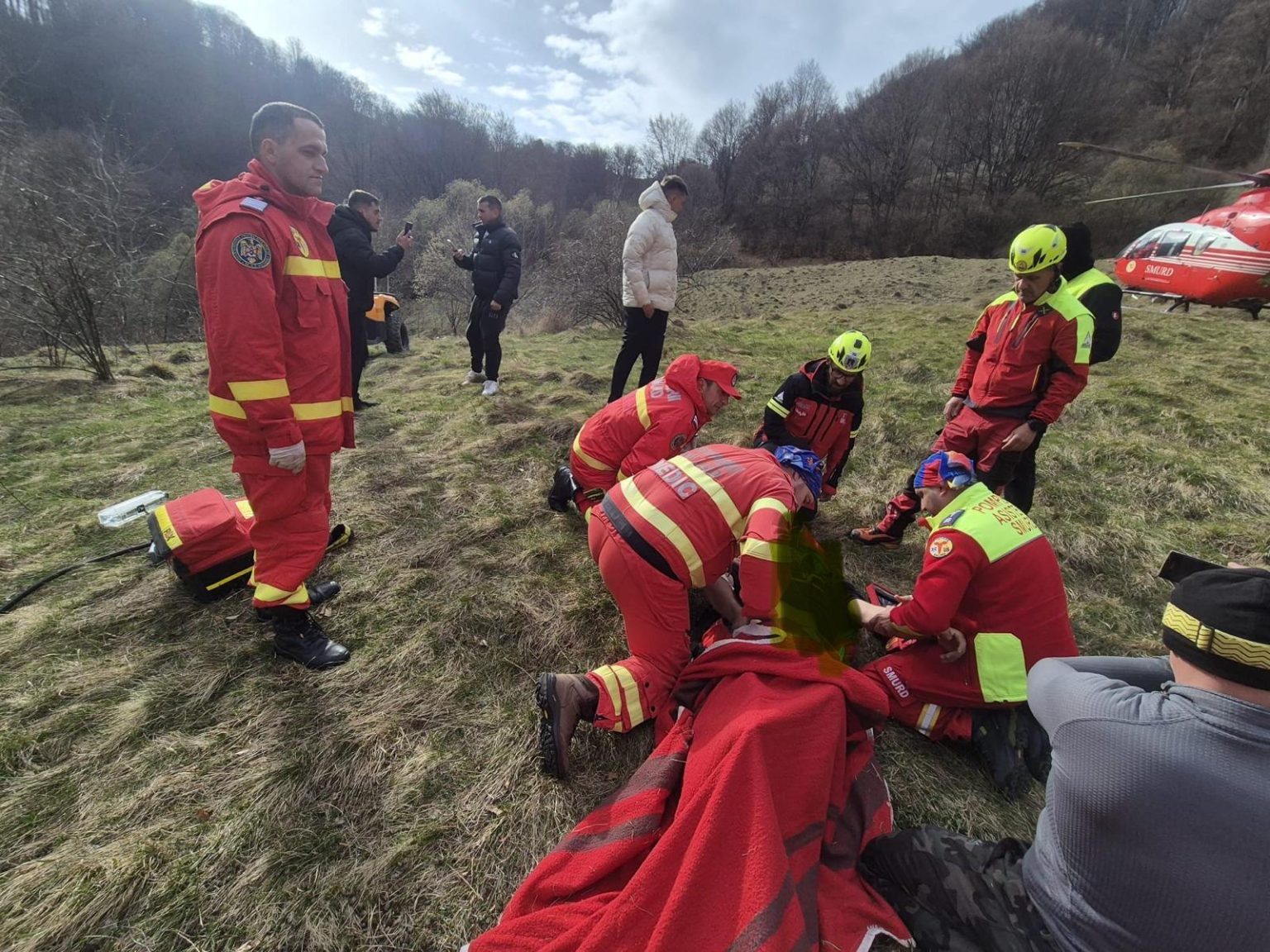 O persoana a suferit rani grave in urma unui accident de ATV in localitatea Petrila zona Dealul Crucii