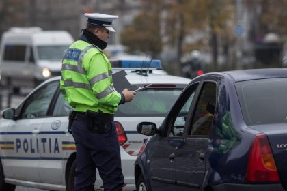 Permise de conducere si certificate de inmatriculare retenute de politie