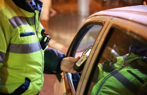 Soferi depistati sub influenta substantelor interzise in Valea Jiului