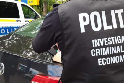 actiune a politistilor de investigare a criminalitatii economice din petrosani bunuri suspectate a fi contrafacute in valoare de aproximativ 100000 de lei ridicate pentru cercetari