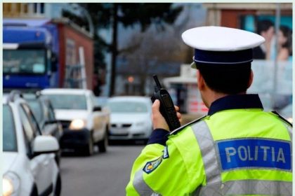 Sofer fara permis prins dupa o urmrire in trafic