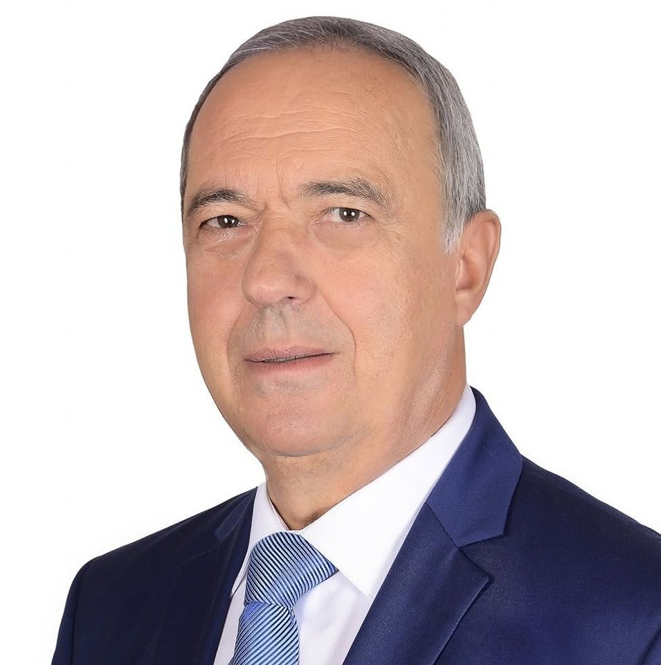Presedintele Consiliului Judetean solicita o ancheta administrativa la Spitalul Judetean de Urgenta Deva O pacienta a fost transportata de la spitalul din Hunedoara la cel din Deva si apoi inapoi
